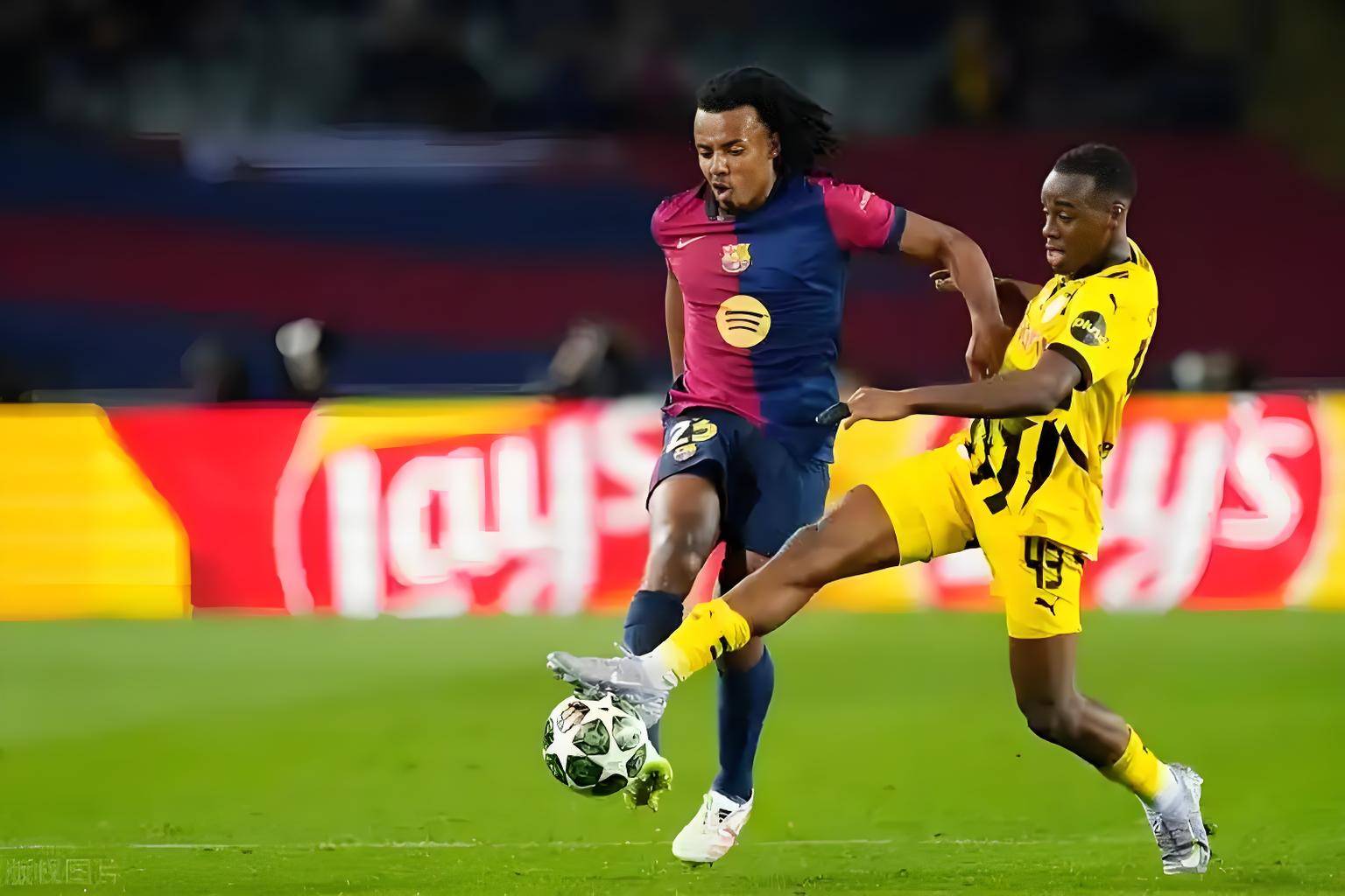 西甲今夜走向成谜,尤文图斯战术微调,态度坚定,控场能力受关注的简单介绍 西甲今夜走向成谜,尤文图斯战术微调,态度坚定,控场能力受关注的简单介绍